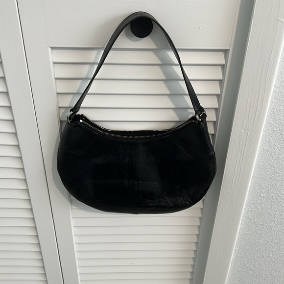 Monsac Leather Vintage Purse. - Picture 7 of 7